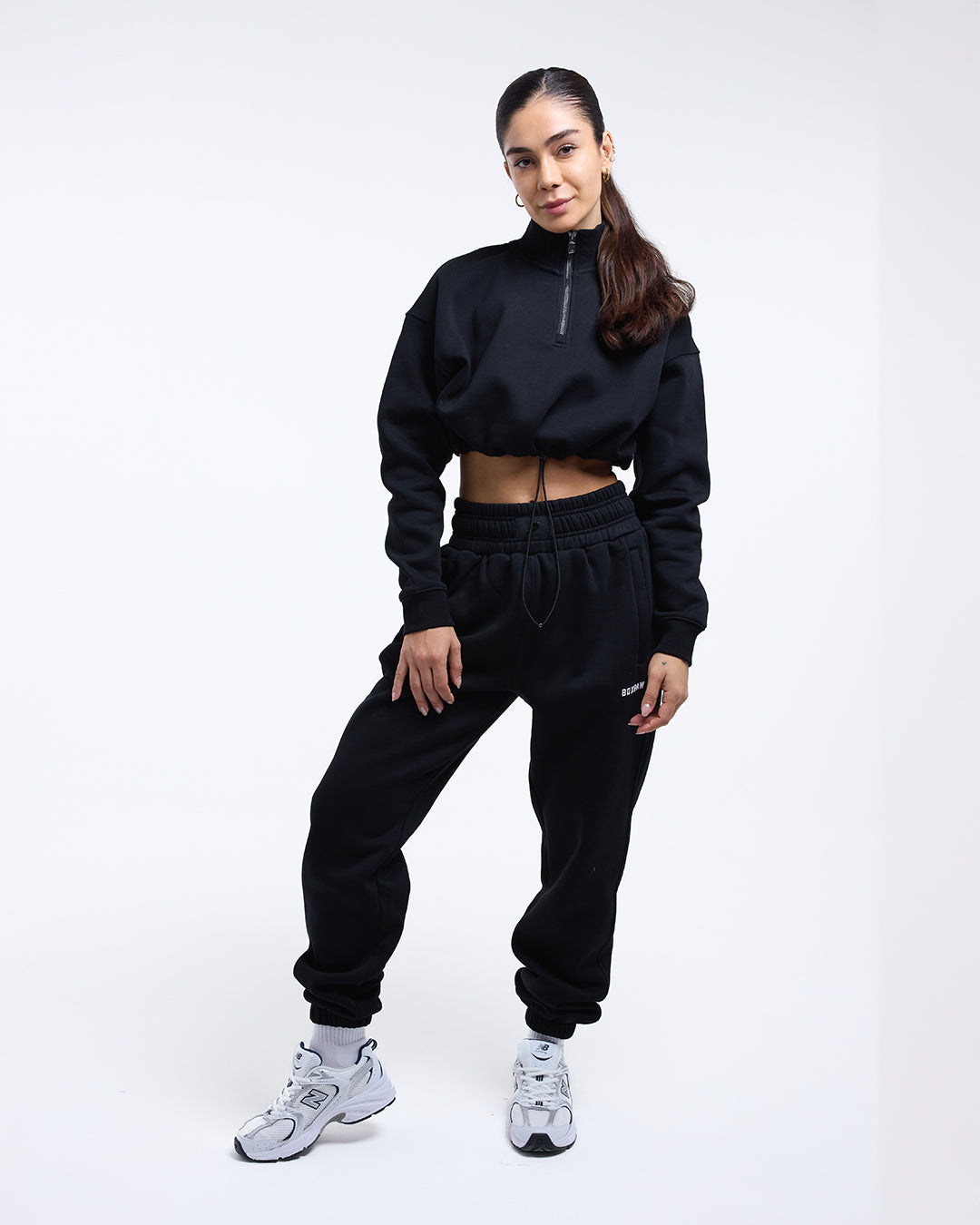 Women's Johnson Cropped 1/4 Zip - Black | BOXRAW