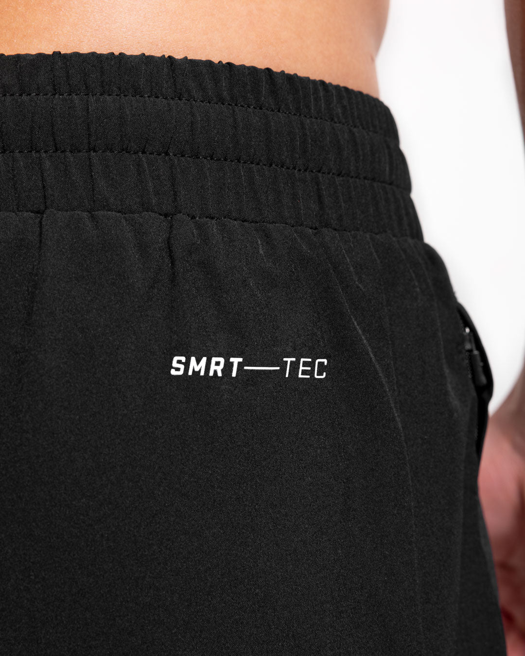 Valdes 5" Shorts - Black