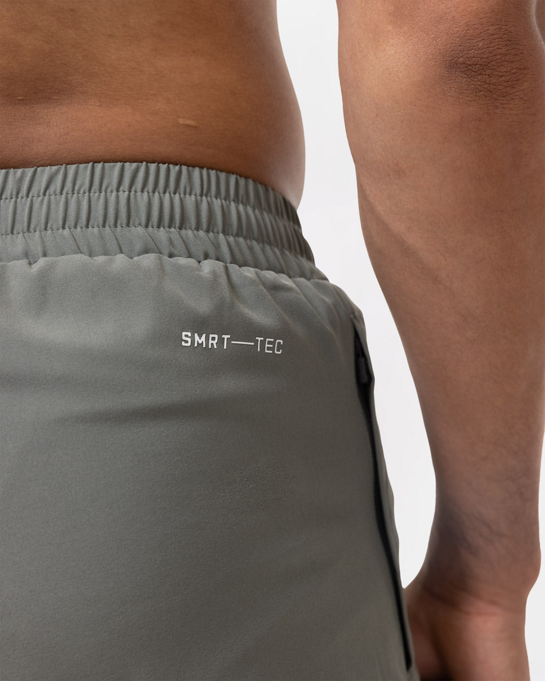 Valdes 7" Shorts - Green
