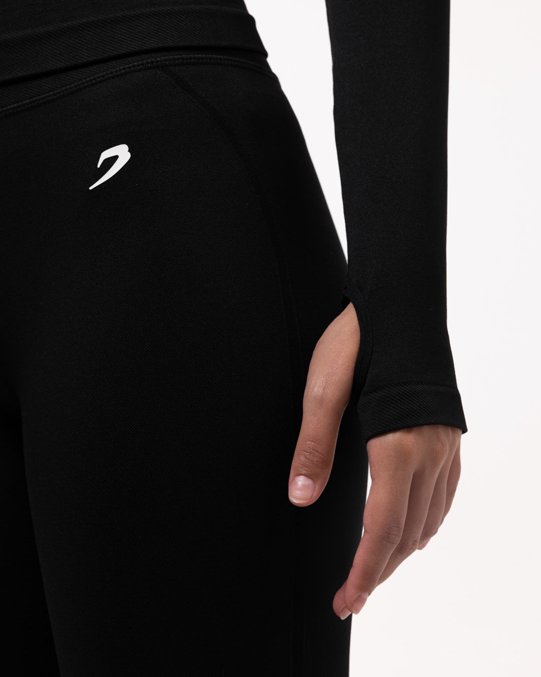 Giselle Seamless Long Sleeve T-Shirt - Black