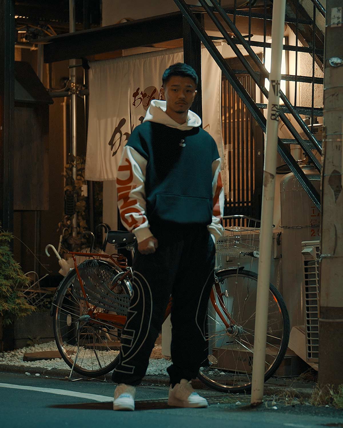 Ring x BOXRAW Oversized Hoodie - Black